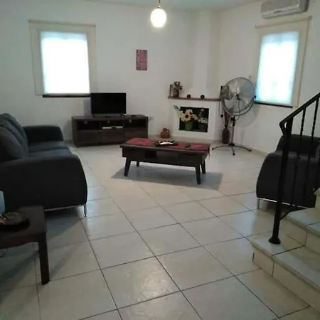 Andros Sol 1.7km From Coral Bay Area Villa *